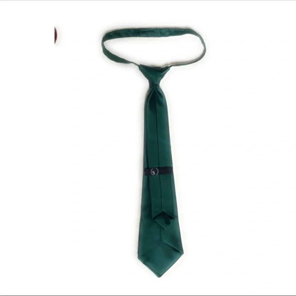 Gymboree Children’s tie